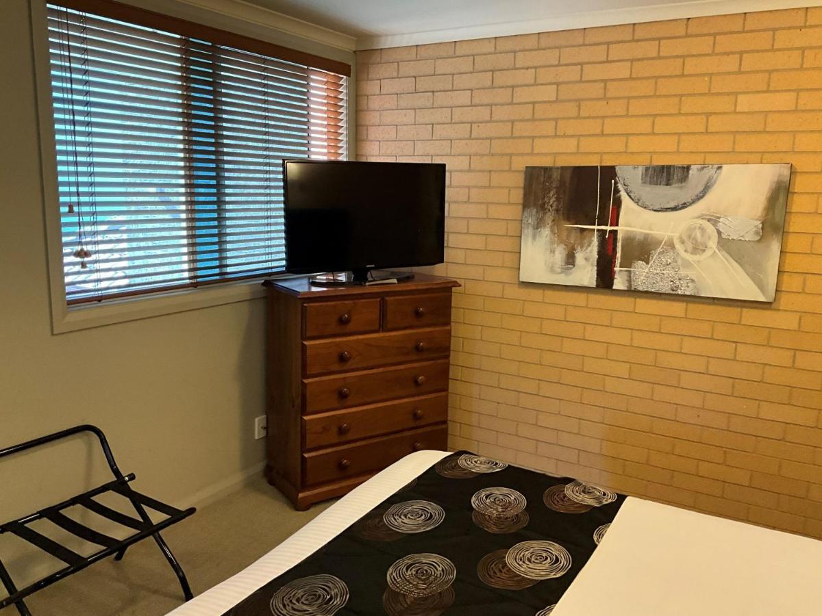 Albury Georgian Motel & Suites Bagian luar foto